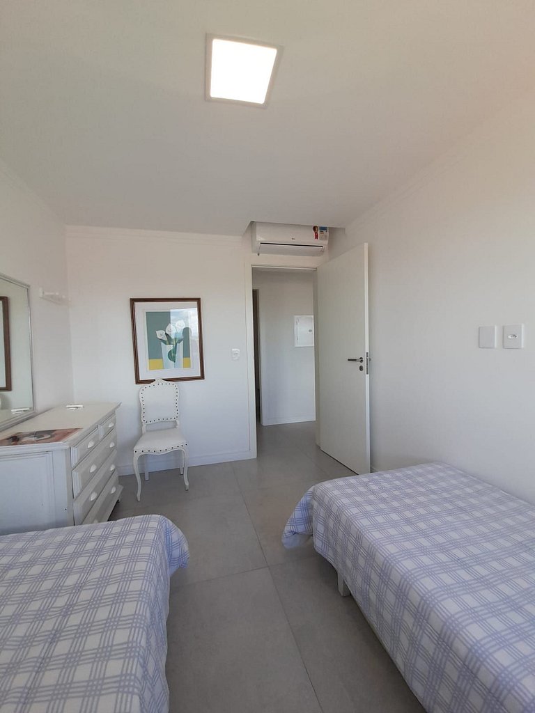 Apartamento 3 dormitórios, Predial, Torres/RS