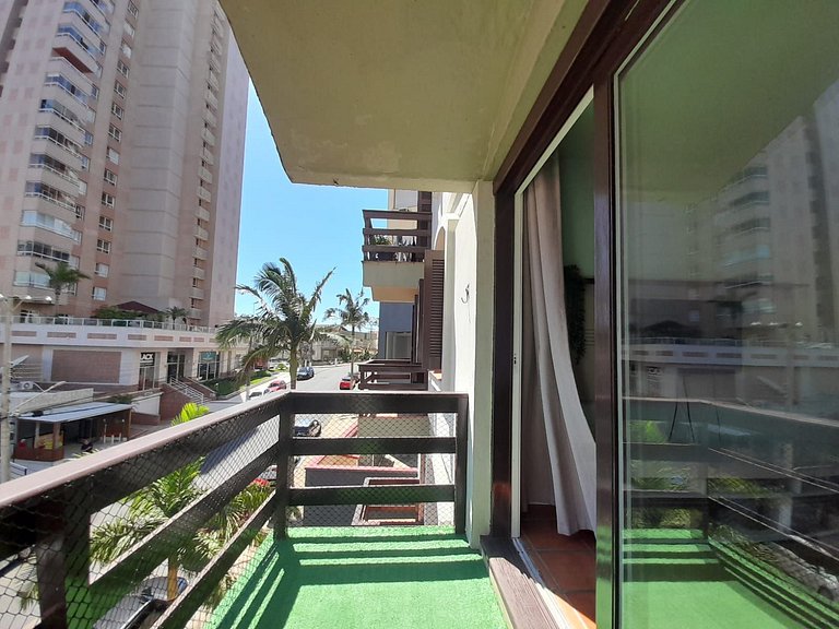 Apartamento 2 dormitórios com sacada, Centro, Torres/RS