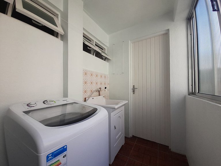 Apartamento 2 dormitórios com sacada, Centro, Torres/RS