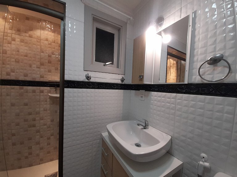 Apartamento 2 dormitórios, Centro, Torres/RS