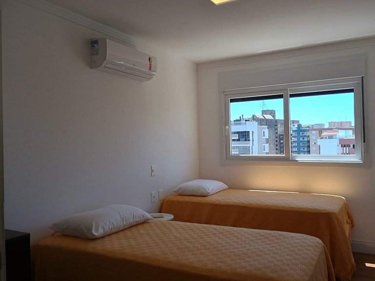 Apartamento 2 dormitórios, Centro, Torres/RS